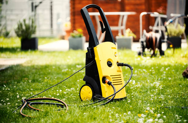 Best Pool Deck Cleaning  in Rio Linda, CA